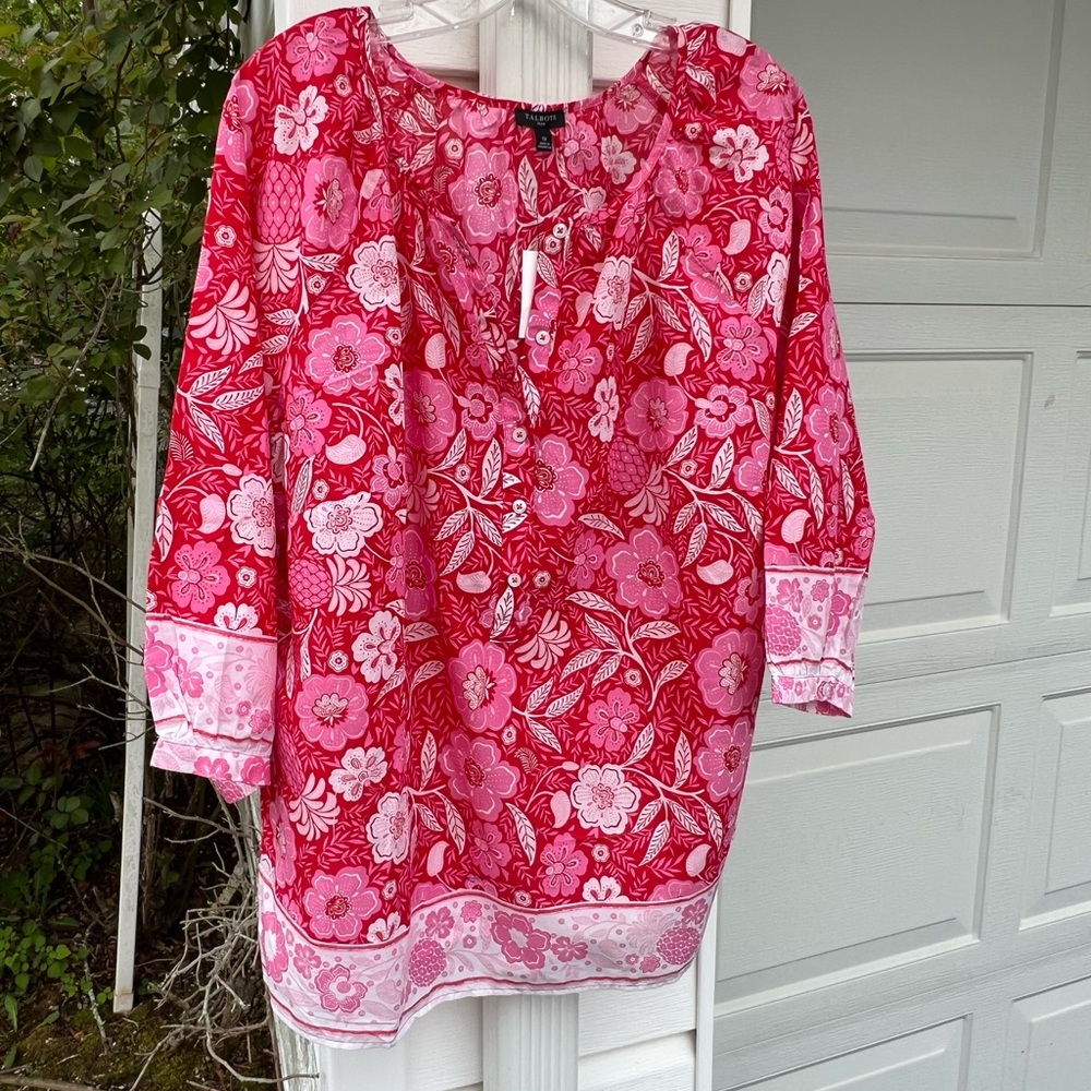 NWT Talbots Gorgeous Red Pink White Coordinated Stripe Hem Floral Blouse